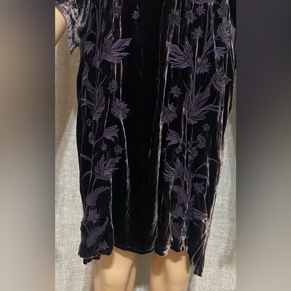 Johnny Was Velvet tunic knee length loose dress~Size:XSMALL~in deep purple - Picture 8 of 11